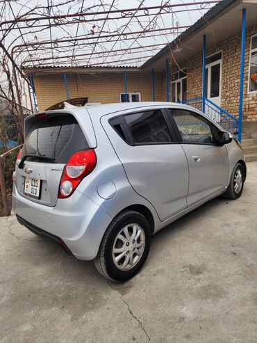 Chevrolet: Chevrolet Spark: 2015 г., 1.2 л, Автомат, Бензин, Седан