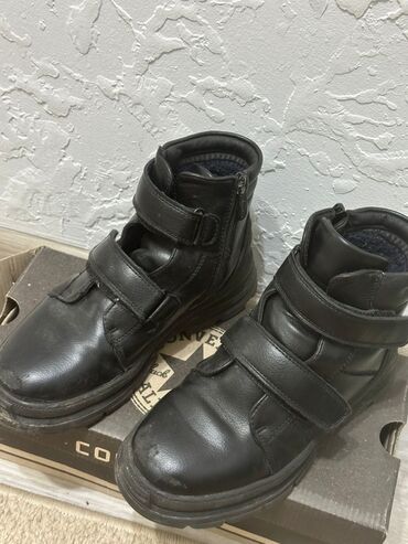ботинки 34 35: Продаю детские зимние ботинки! 200 с