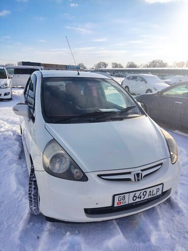 Honda: Honda Fit: 2002 г., 1.3 л, Вариатор, Бензин, Хэтчбэк