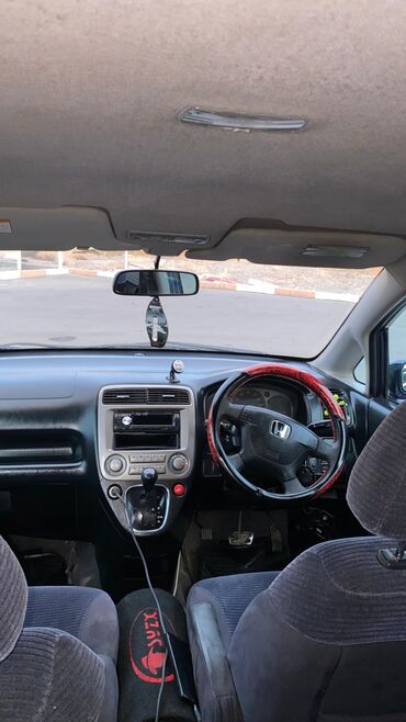 Honda: Honda Stream: 2002 г., 2 л, Автомат, Бензин, Минивэн — 5