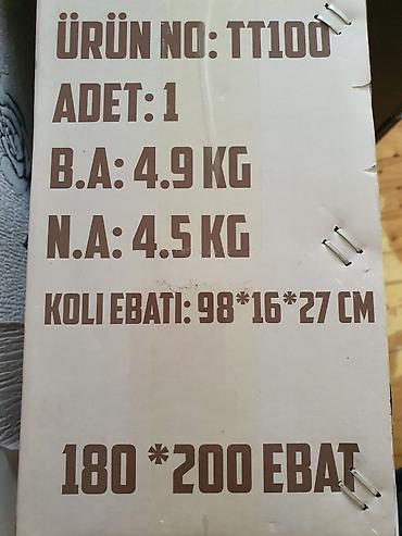 manej carpayi: Böyük ölçüdədi (1.80×2 metr) Xalçası yoxdu. Cırığı sınığı yoxdu. Bir — 2