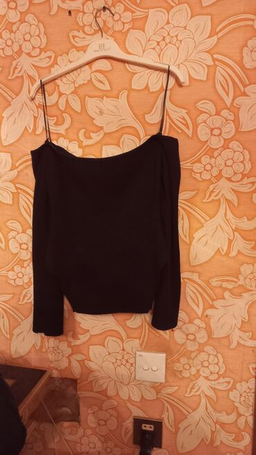 Gündəlik donlar: Qadın geyim dəsti – 4 fərqli model 1) Qırmızı paltar (etikə brendi) - — 9