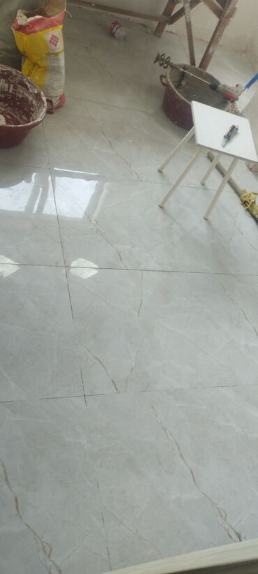 Plitə işləri: Mərmər naxışlı keramika kafel və plitə döşəmə/divar işi - Məkan — 3