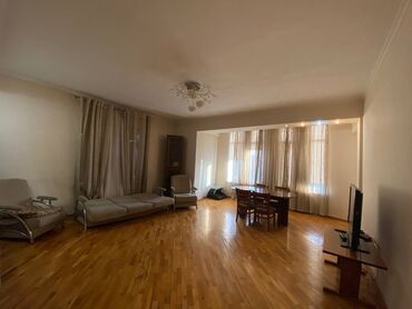 продаю квартиру в оше: 3 бөлмө, 137 кв. м, Элитка, 6 кабат, Косметикалык ремонт
