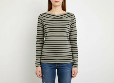 koszulka z parzenicą: Esprit, Women`s T-shirt, size S