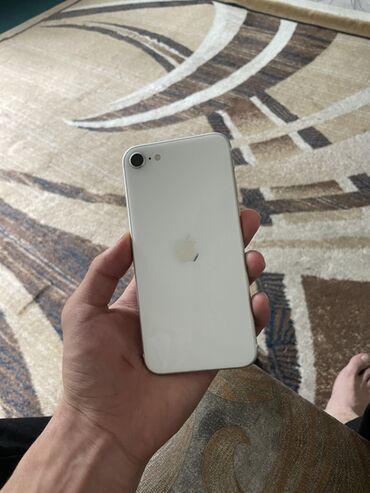айфон сее: IPhone SE 2020, Белый