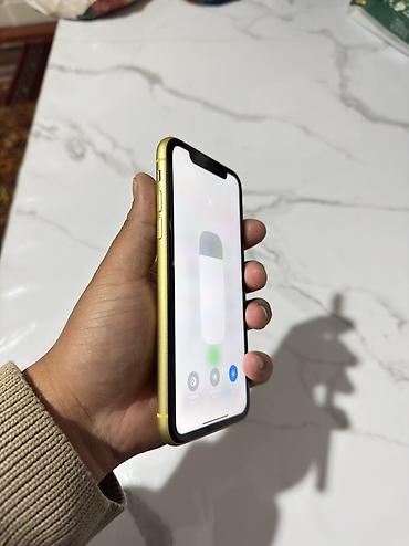неликвид алабыз: IPhone 11, Колдонулган, 128 ГБ, Сары, 74 % — 3