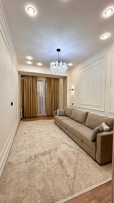 Продажа квартир: 2 комнаты, 82 м², ул. Ахунбаева / Чапаева Элитка, 3 этаж, Дизайнерский ремонт — 20