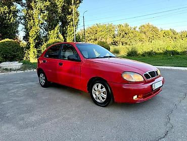 Daewoo Lanos: 1998 г., 1.5 л, Механика, Бензин, Хэтчбэк