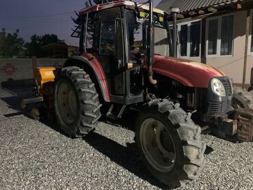 Сельхозтехника: Продается трактор цена договорная ватсап +996 связной +996