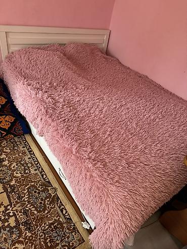 Долгосрочная аренда домов: 32 м², 2 комнаты — 4