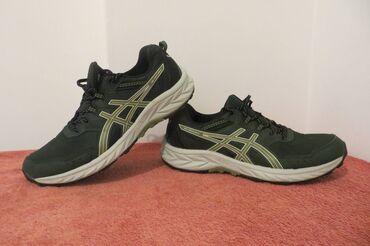 zenske pumine patike: Trainers, Asics, size - 44