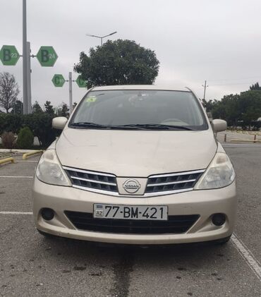 Nissan: Nissan Tiida: 1.5 l | 2011 il Hetçbek