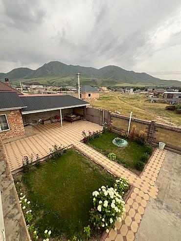 Продажа коттеджей и домов: Срочно срочно срочно! Продается дом в селе Арашан! Участок 8 сотых — 26