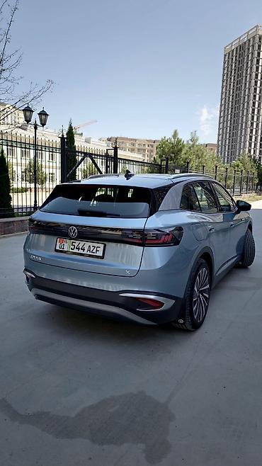 byd e1: Volkswagen ID.4: 2022 г., Кроссовер — 2