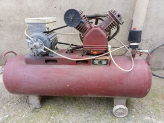 ПО для бизнеса: 100 л, Б/у