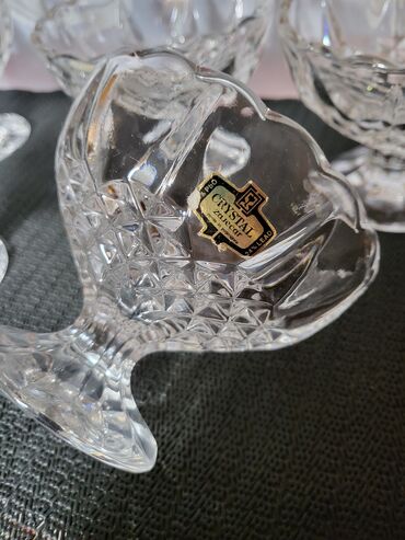 Čaše: Case nove kristal Zajecar za poslastice iz 70ih. Case kristal,za — 10