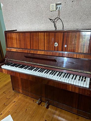 Pianolar: Upright pianino – “Belarus” modeli - Korpus: parlaq laklı tünd — 2