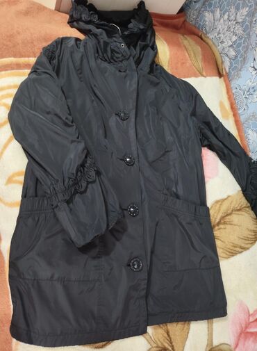 Futbolka və maykalar: Qadın kurtasi satılır,yeni kimidir ideal vəziyyətdədir,qısa deyil