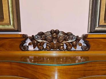 Stilske komode: Dimenzije 186х66 duzina, sirina 96 visina do ravne povrsine 118 — 8