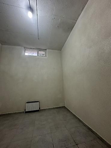 помещения для магазина: Сдаётся коммерческое помещение на цокольном этаже 📍 Улица Скрябина 📐 — 6