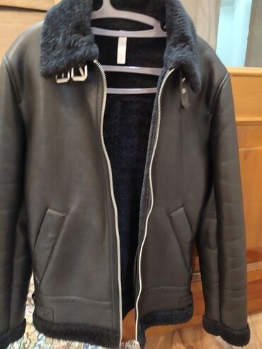 black psp in Кыргызстан | PSP (SONY PLAYSTATION PORTABLE): Продаю зимнюю куртку дубленку( в отличном состоянии, была одета