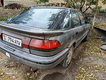 Toyota: Toyota Corolla: 1991 г., 1.3 л, Кол менен иштөөчү, Бензин, Седан — 6
