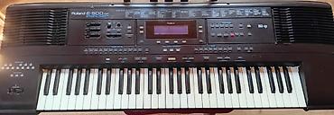 zeng ucun gitara: Roland E-500 OR aranjer sintezator - 61 klaviş (dinamik hissiyatlı) - — 4