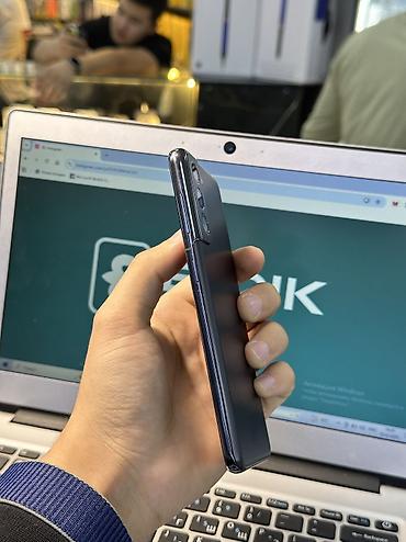samsung folder: Samsung Galaxy S21, Б/у, 256 ГБ, В рассрочку, 1 SIM, eSIM — 5
