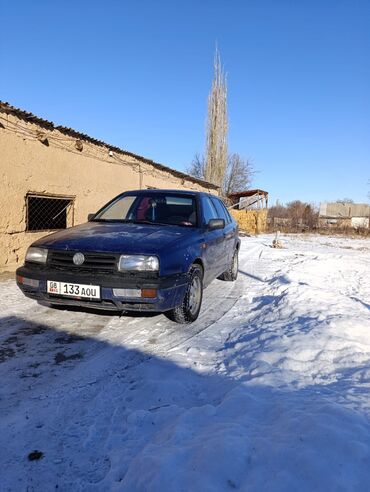 Volkswagen: Volkswagen Vento: 1.8 л, Механика, Бензин, Седан