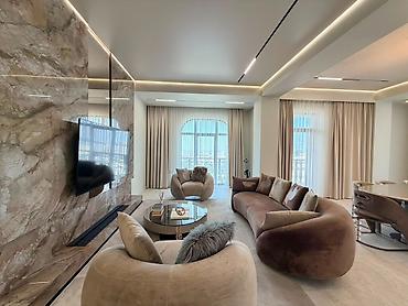 For rent two-level penthouse in the southern part of the city. Central