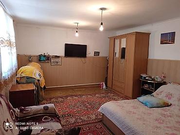 Продажа коттеджей и домов: 🏡 Продается Дом, 4 комнаты — 75 м² 📍 Бишкек, Нижняя Ала-Арча. 🧱 Дом — 16