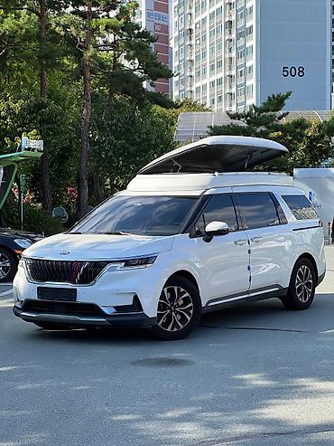 Kia: Kia Carnival: 2021 г., Минивэн — 16