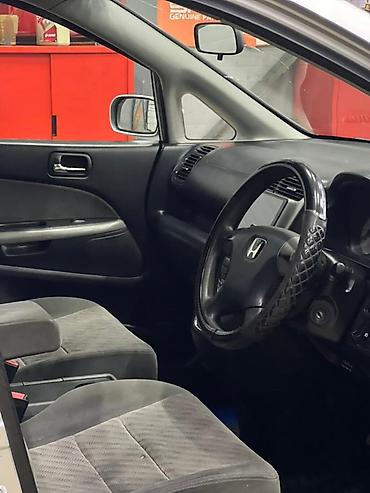 Honda: Honda Stream: 2005 г., 1.7 л, Автомат, Бензин, Универсал at lalafo.kg — 8 Honda: Honda Stream: 2005 г., 1.7 л, Автомат, Бензин, Универсал — 8