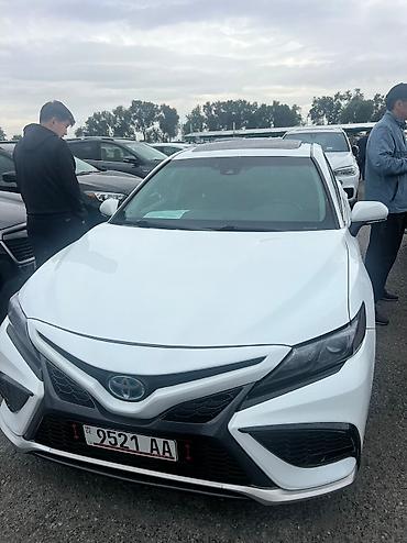 byd e1: Toyota Camry: 2017 г., 2.5 л, Автомат, Гибрид, Седан — 9