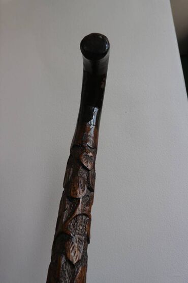 Ходунки, костыли, трости, роллаторы: Трость для опоры (палочка) резная, натуральное дерево крепкая — 10