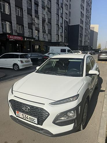 Транспорт: Hyundai Kona: 2019 г., 1.6 л, Автомат, Бензин, Кроссовер — 5