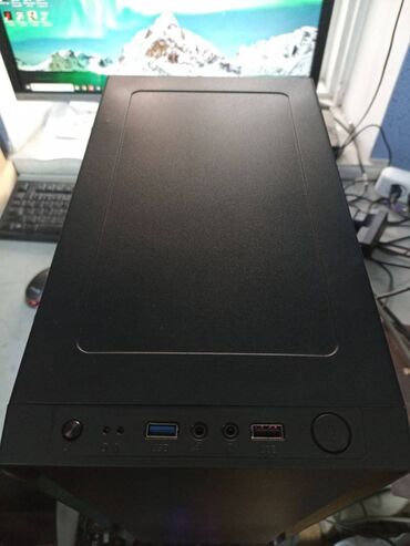 Настольные ПК и рабочие станции: Компьютер, ядер - 8, ОЗУ 32 ГБ, Игровой, Б/у, Intel Xeon, AMD Radeon RX 580, HDD + SSD — 6