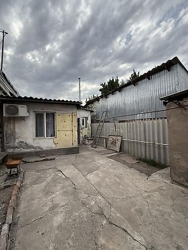 Продажа полдома: 🏡 Продаётся полдома в престижном районе Район нижний (15мин от ЦУМа) — 27