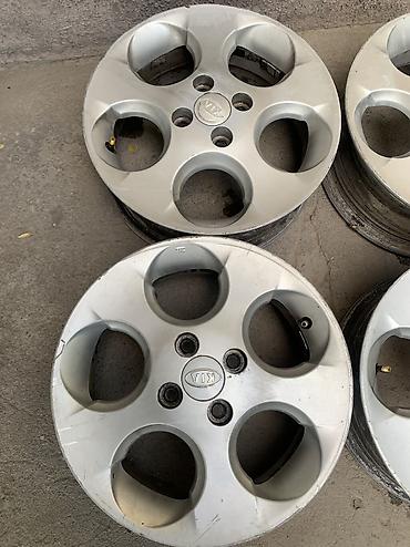 литые диски на матиз: Литые Диски R 15 Kia, Комплект, отверстий - 4, Б/у — 2