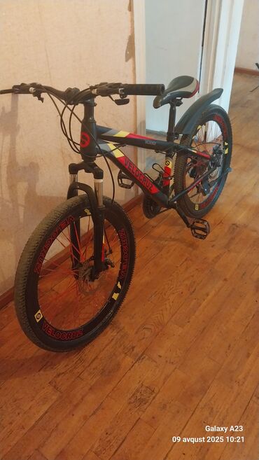 İşlənmiş İki təkərli Uşaq velosipedi Velocruz, 24", sürətlərin sayı: 21, Ünvandan götürmə