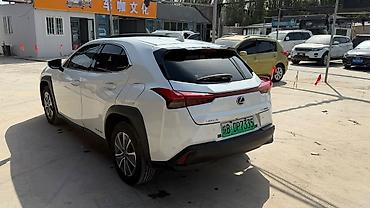 lexus ux250h: Lexus UX: 2021 г., Автомат, Электромобиль, Кроссовер — 4