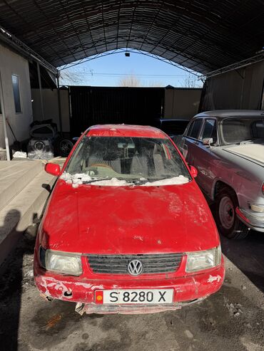 машины голф: Volkswagen Polo: 1999 г., 1.6 л, Автомат, Бензин, Хетчбек