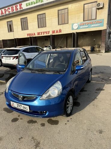 шины на мазда: Honda Fit: 2005 г., 1.4 л, Автомат, Бензин, Хетчбек