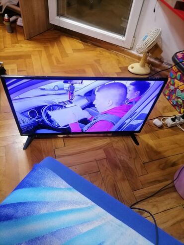 Televizori: TV led tanki 32 inca ili 82 dijagonala ekrana sa daljinskim ispravan — 13