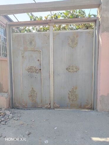Mətbəx mebeli: Darvaza 265/260sm
390azn
Xirdalan 3484 leli