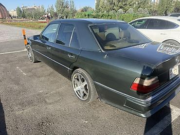 a klass: Mercedes-Benz W124: 1994 г., Автомат, Бензин, Седан — 2