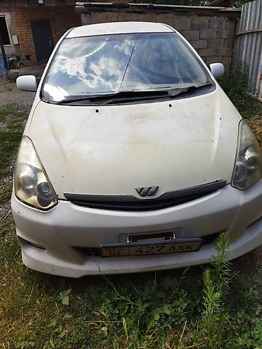 Toyota WISH: 2003 г., 2 л, Автомат, Бензин, Минивэн