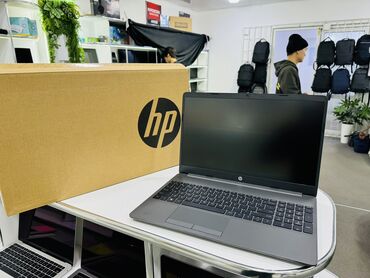 Ноутбуки: Ноутбук, HP, 8 ГБ ОЗУ, AMD Ryzen 5, 15.6 ", Новый, Для несложных задач, память SSD