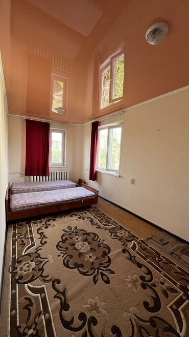 кант недвижимость: 2 комнаты, 44 м², Хрущевка, 4 этаж, Старый ремонт